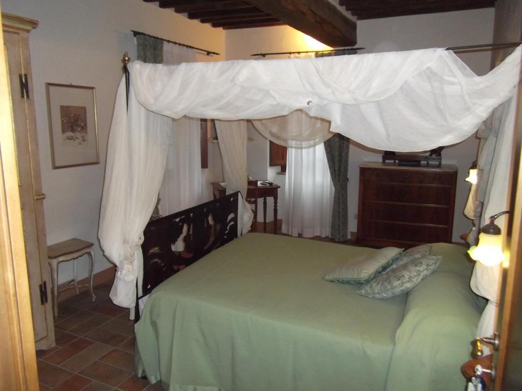 L'Arcadia Guest House Pietrasanta Ruang foto